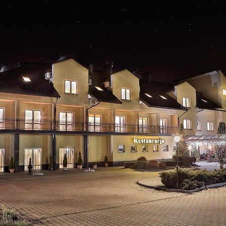 Hotel Lord Debica Luaran gambar